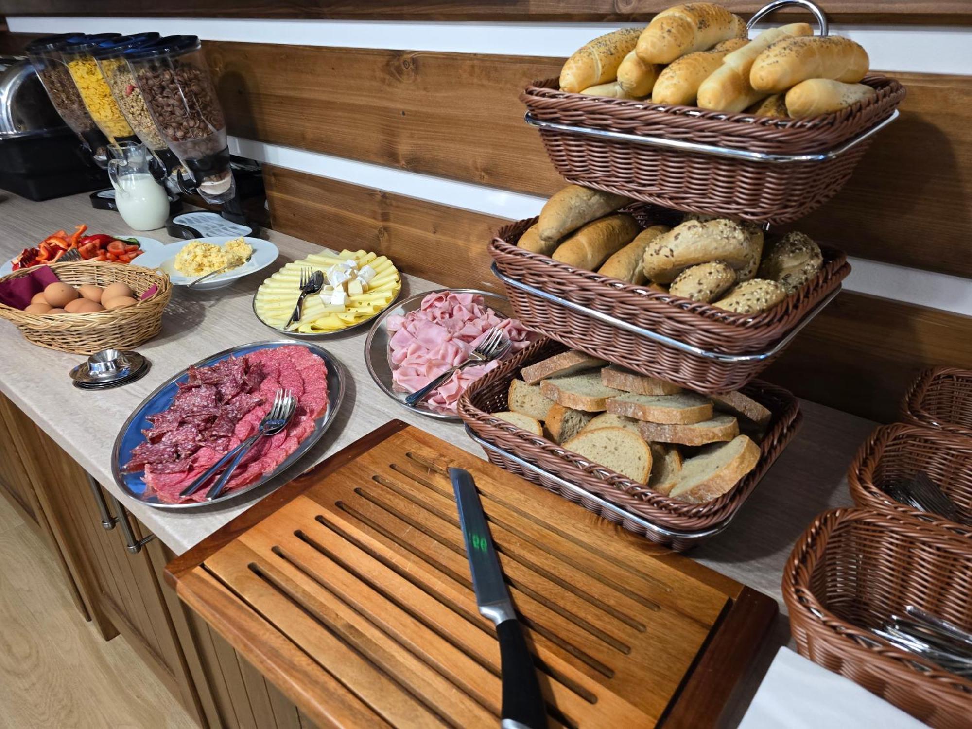 Hotel Slavie Špindlerŭv Mlýn Ngoại thất bức ảnh